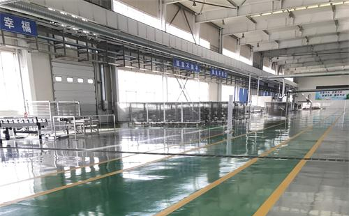 明日大雪：梦得来化工为您打造温暖而坚固的工业园区环氧地坪